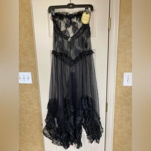 A Vintage 1960’s-1970’s Andrea Kristoffer for Escante. with sleeves & panties.